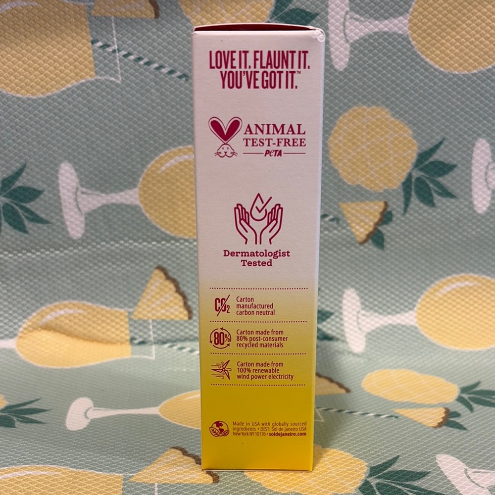 Sol de Janeiro Radiant Yellow Body Lotion - Picture 2 of 3